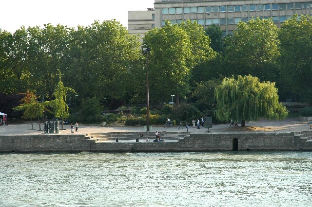 min 2005 08 18 Paris plage 069
